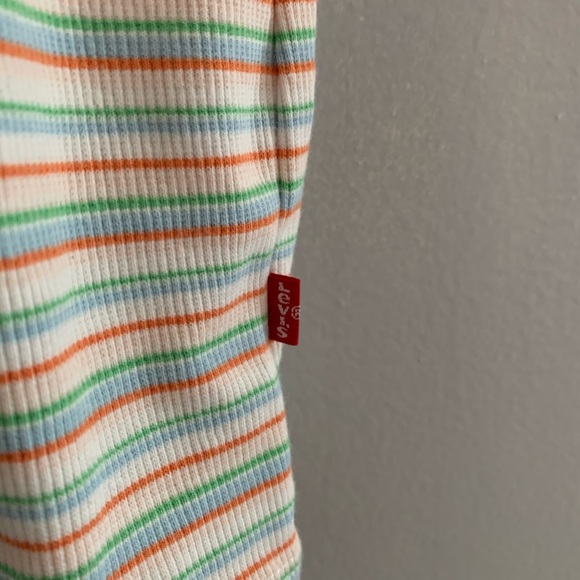 Levi’s Cami - Picture 2 of 5